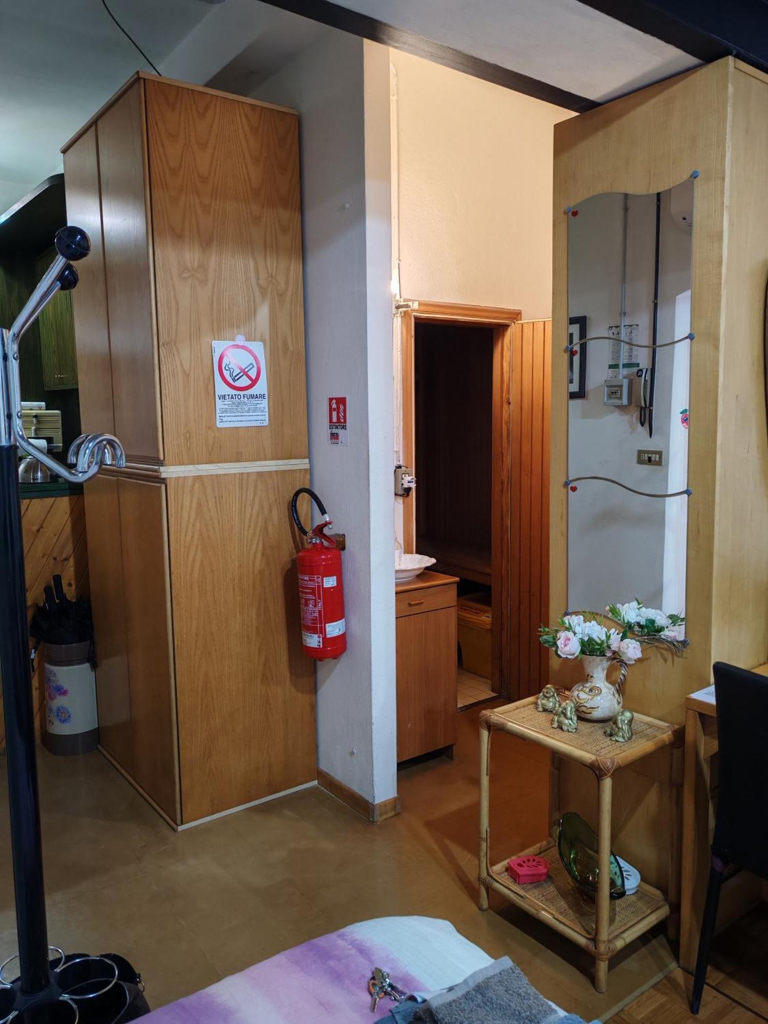 Studio Borgo Colonne Парма Экстерьер фото